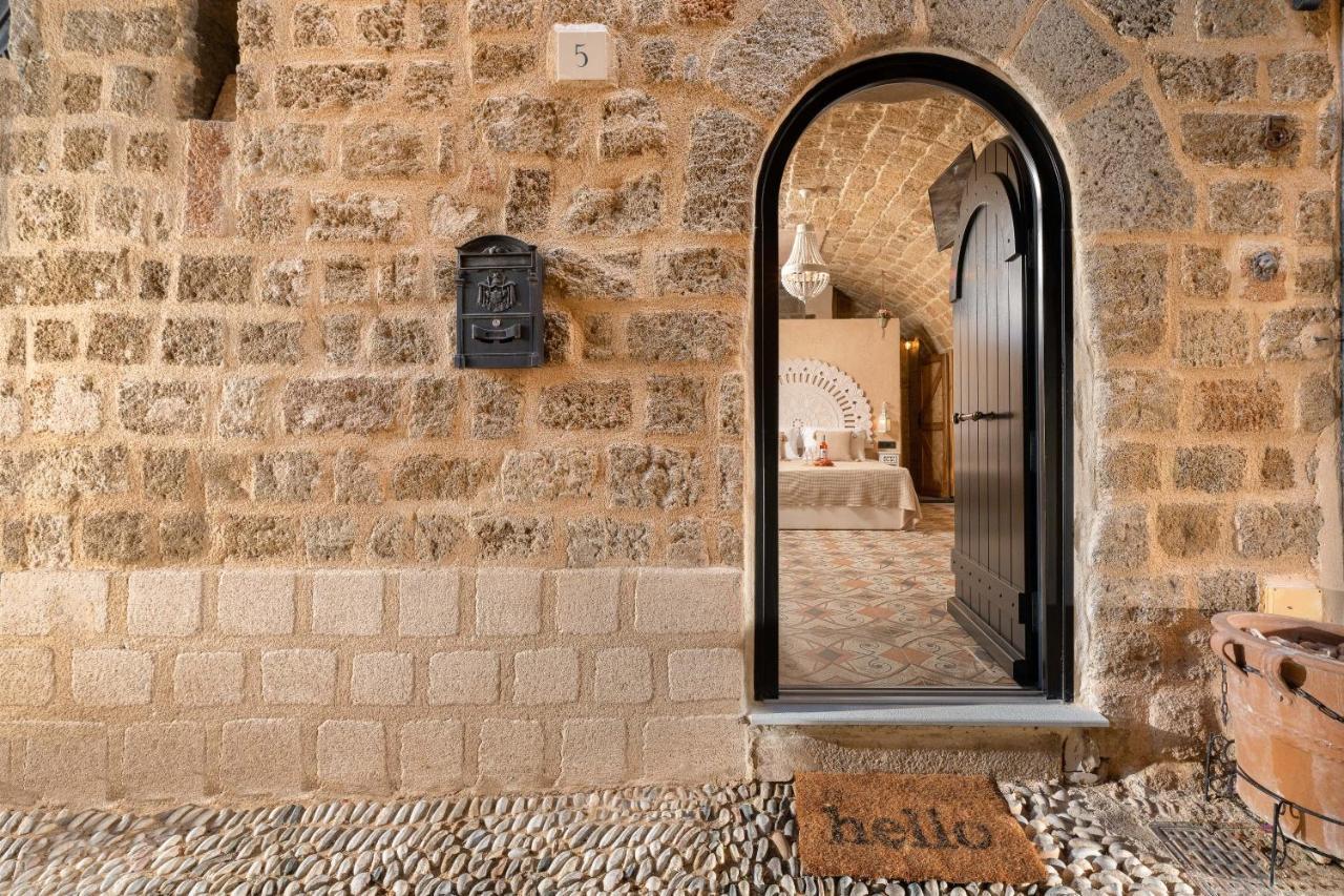 Stone Cave Suite Rhodes City Exteriör bild