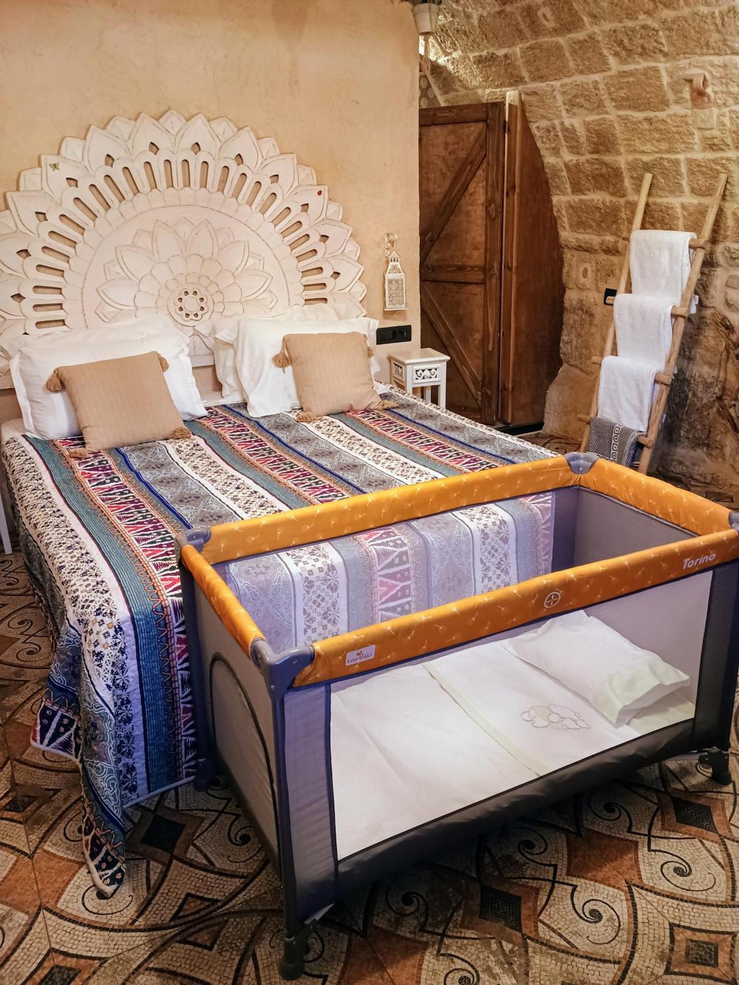 Stone Cave Suite Rhodes City Exteriör bild